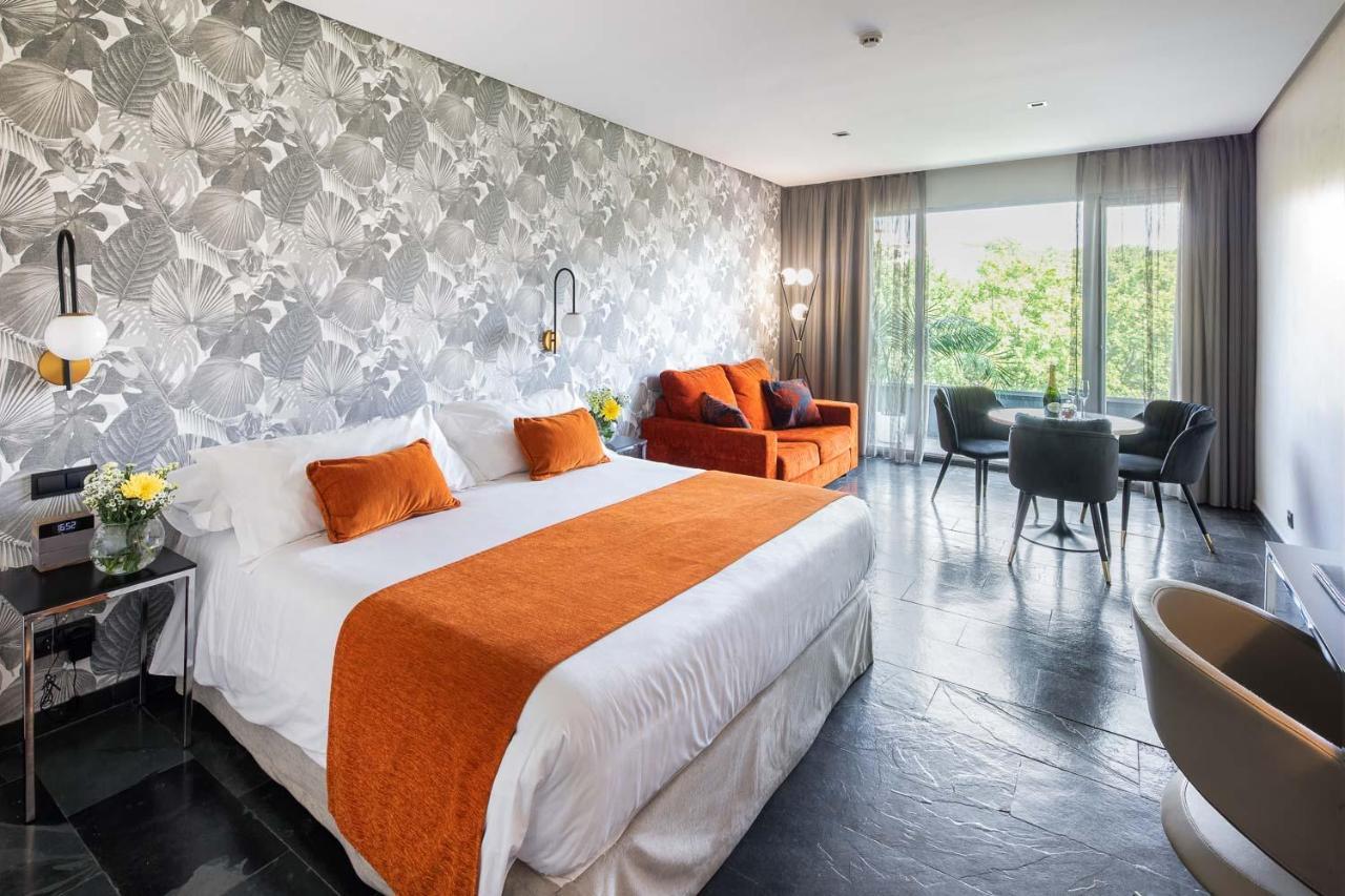Aparthotel Apartosuites Jardines De Sabatini Madrid